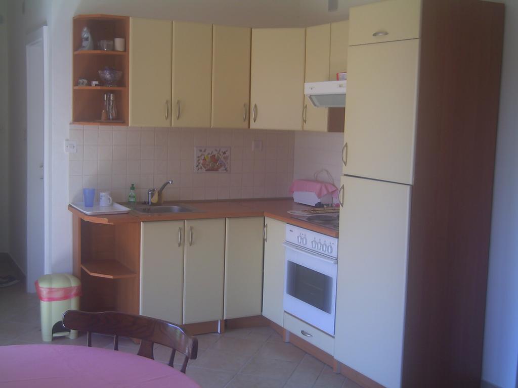 Apartment Jana Štinjan Zimmer foto